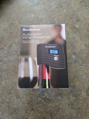 Brookstone Automatic Wine Preserver in Black with Blue Display